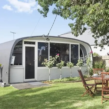 Chill At Our Igloo Cottage - 100M Stroll To Beach Portarlington Exterior photo